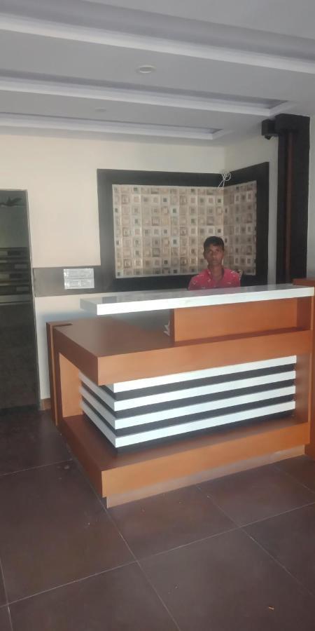M G Residency Hotel Chikmagalūr Екстериор снимка