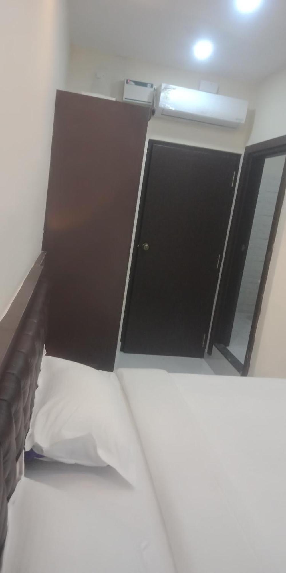 M G Residency Hotel Chikmagalūr Екстериор снимка
