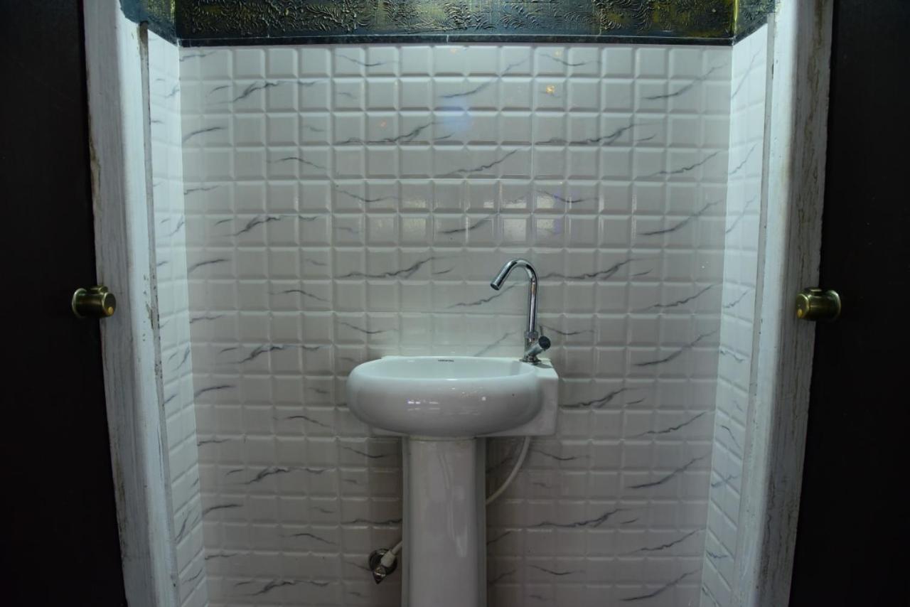 M G Residency Hotel Chikmagalūr Екстериор снимка