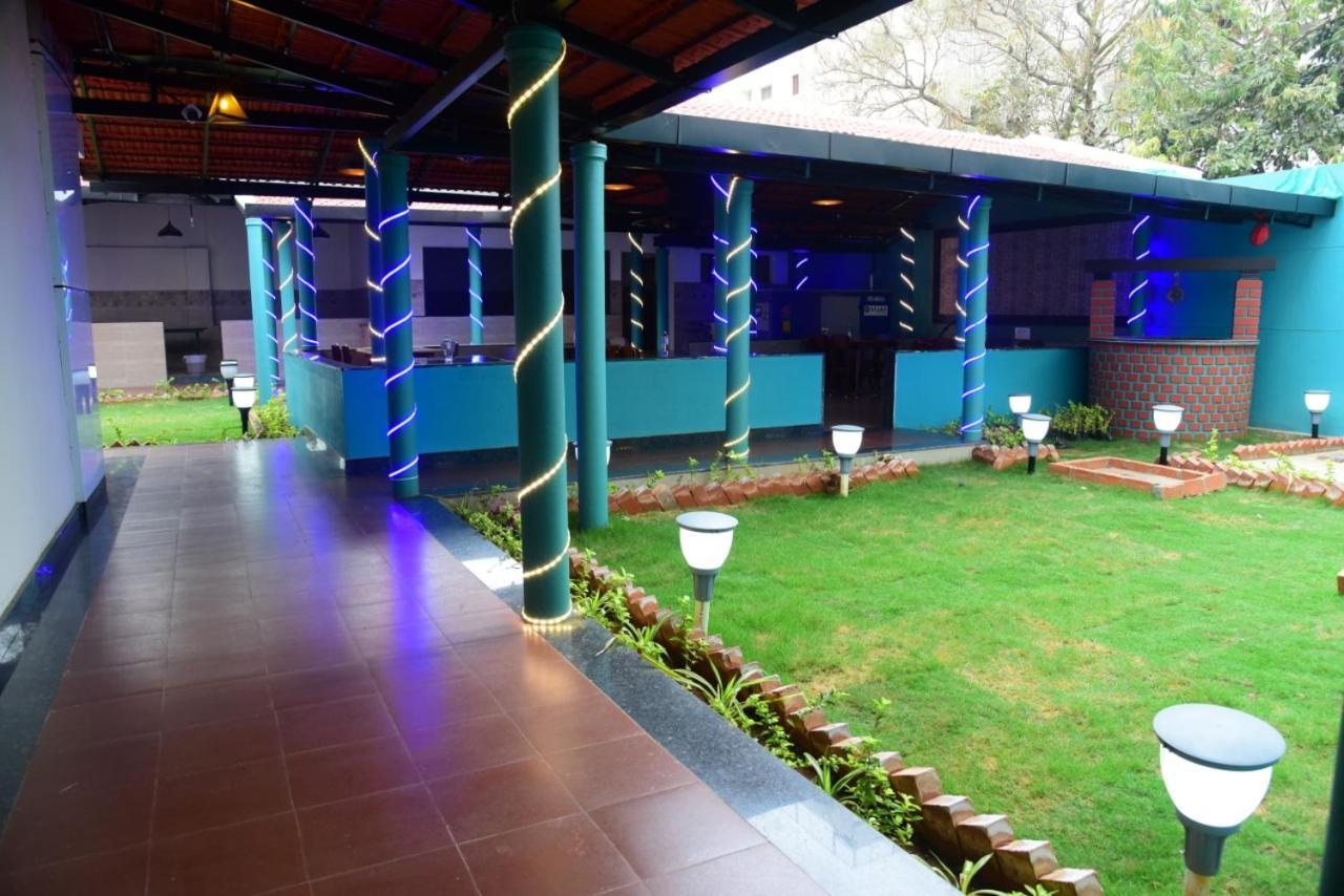 M G Residency Hotel Chikmagalūr Екстериор снимка