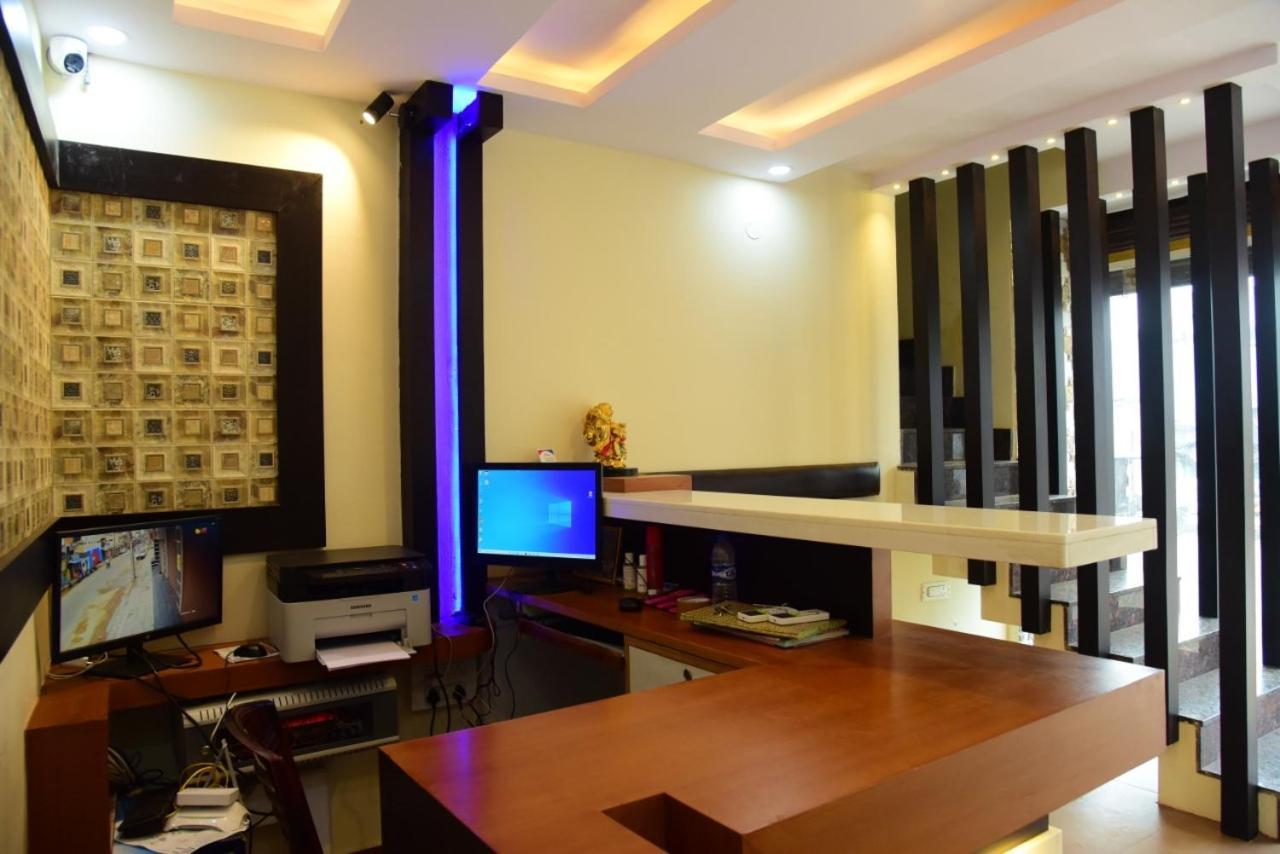 M G Residency Hotel Chikmagalūr Екстериор снимка