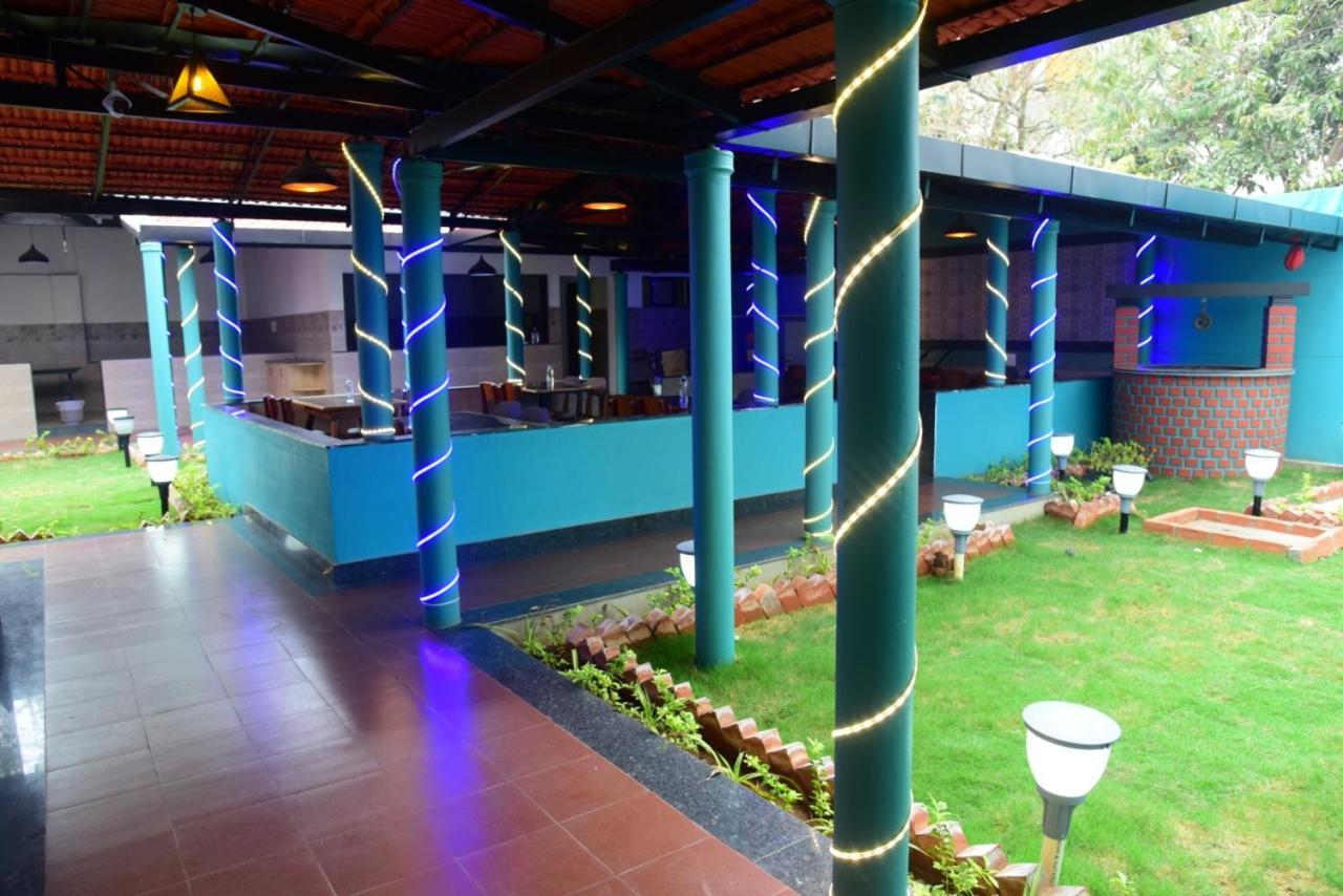 M G Residency Hotel Chikmagalūr Екстериор снимка
